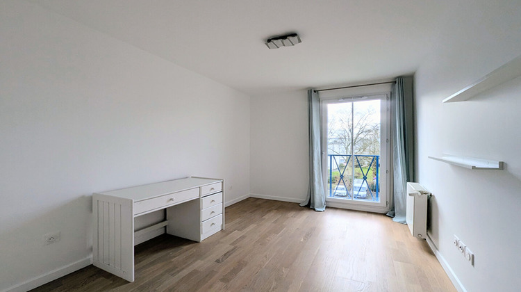 Ma-Cabane - Location Appartement LE PLESSIS-ROBINSON, 64 m²