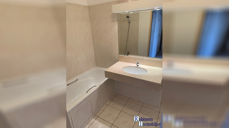 Ma-Cabane - Location Appartement Le Plessis-Robinson, 65 m²