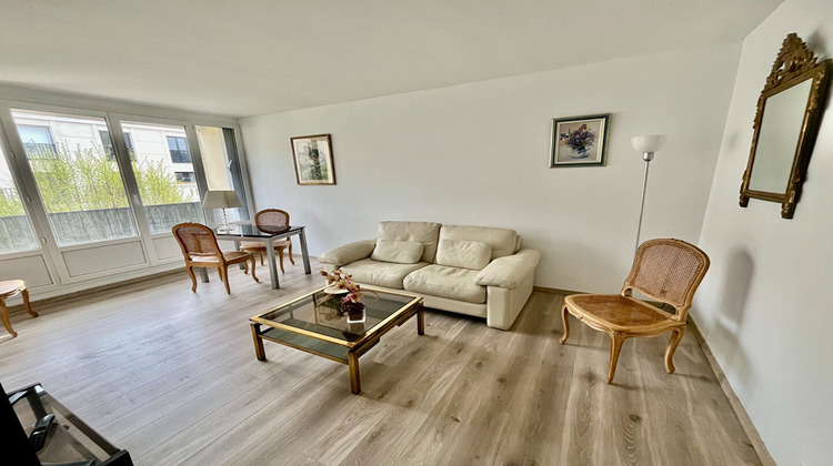 Ma-Cabane - Location Appartement LE PLESSIS-ROBINSON, 55 m²