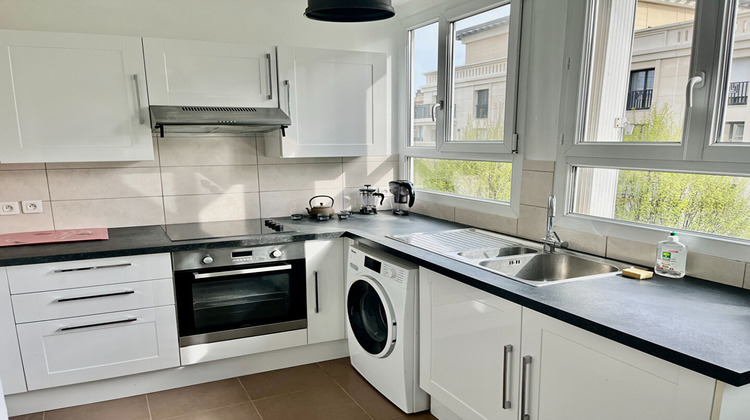Ma-Cabane - Location Appartement LE PLESSIS-ROBINSON, 55 m²