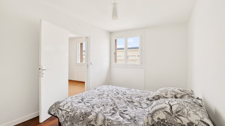Ma-Cabane - Location Appartement LE PLESSIS-ROBINSON, 61 m²