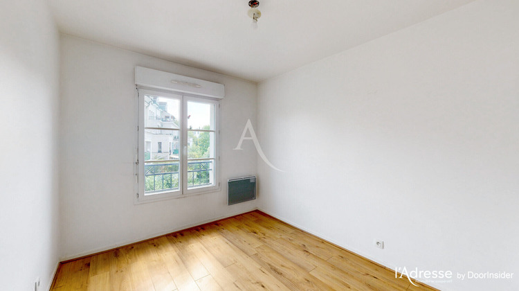 Ma-Cabane - Location Appartement LE PLESSIS-ROBINSON, 65 m²