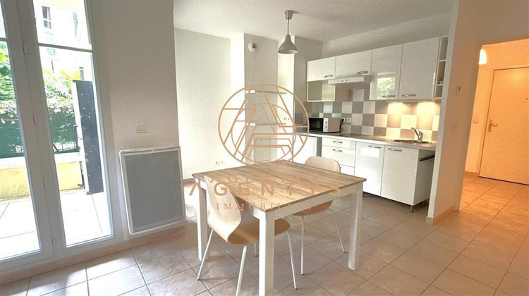 Ma-Cabane - Location Appartement Le plessis-trevise, 32 m²