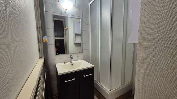 Ma-Cabane - Location Appartement LE PONT-DE-CLAIX, 32 m²