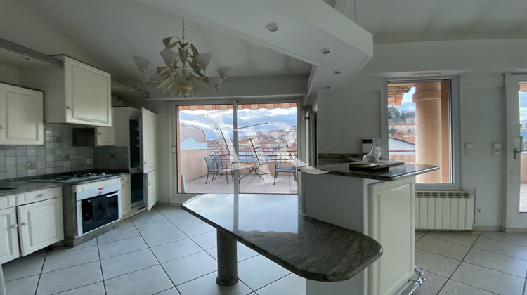 Ma-Cabane - Location Appartement Le Puy-en-Velay, 90 m²