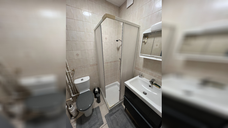 Ma-Cabane - Location Appartement LE RAINCY, 20 m²