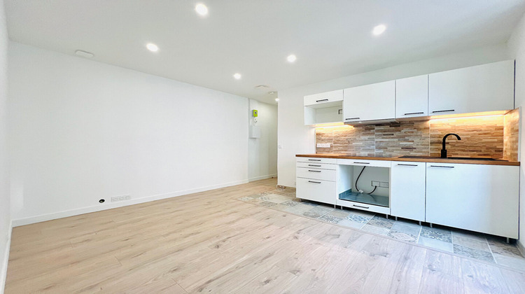 Ma-Cabane - Location Appartement LE RAINCY, 27 m²