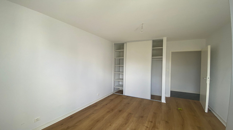 Ma-Cabane - Location Appartement LE RELECQ-KERHUON, 85 m²