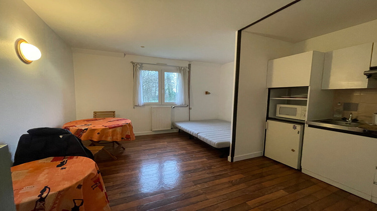 Ma-Cabane - Location Appartement LE RELECQ-KERHUON, 18 m²