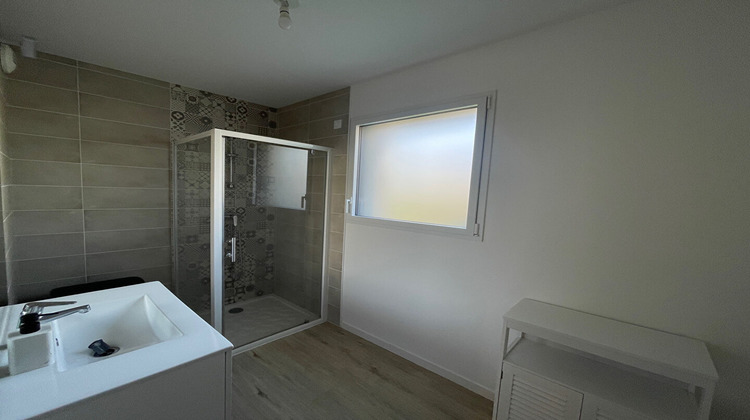 Ma-Cabane - Location Appartement LE RELECQ-KERHUON, 65 m²