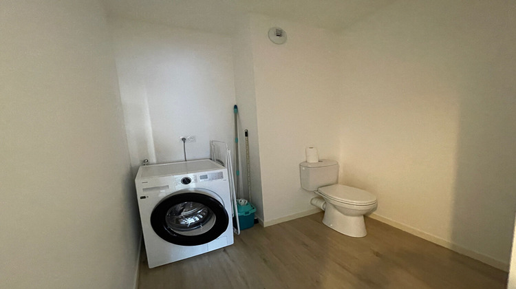 Ma-Cabane - Location Appartement LE RELECQ-KERHUON, 65 m²