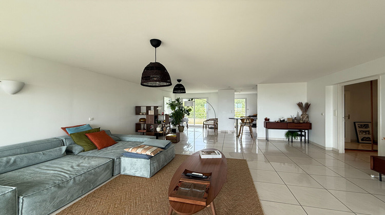 Ma-Cabane - Location Appartement LE RELECQ-KERHUON, 85 m²