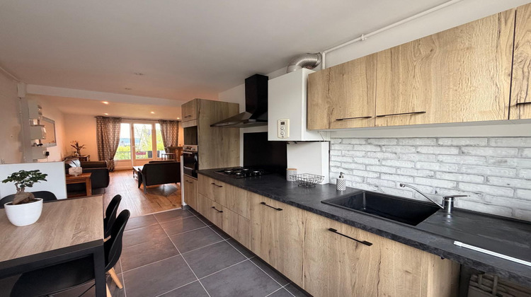 Ma-Cabane - Location Appartement LE RELECQ-KERHUON, 58 m²