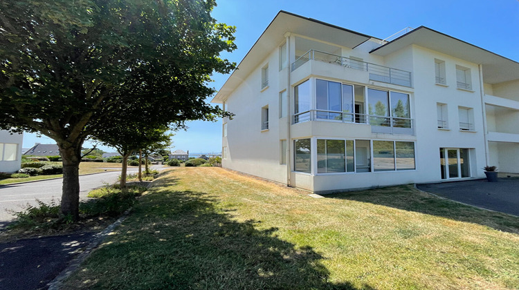 Ma-Cabane - Location Appartement LE RELECQ-KERHUON, 85 m²