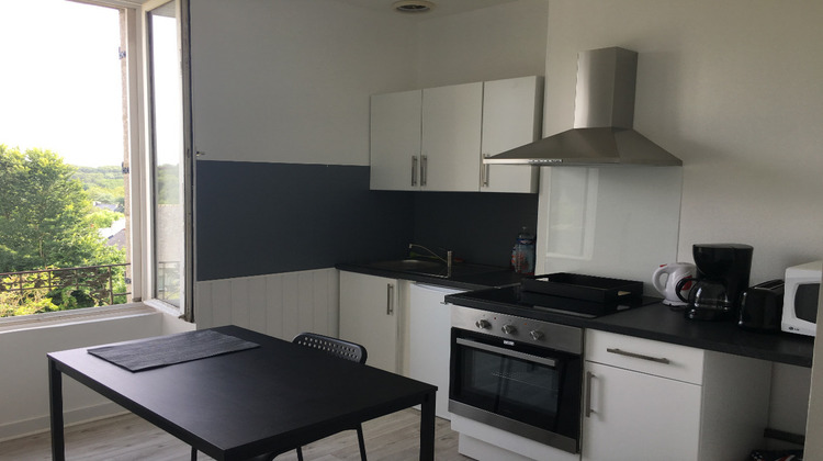 Ma-Cabane - Location Appartement LE RELECQ-KERHUON, 38 m²