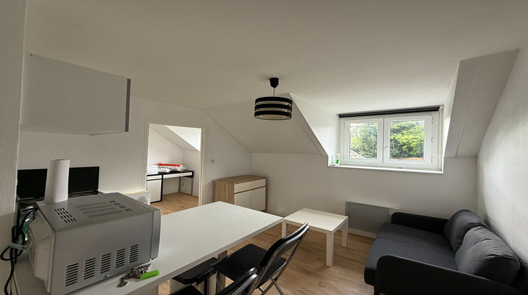 Ma-Cabane - Location Appartement LE RELECQ-KERHUON, 20 m²
