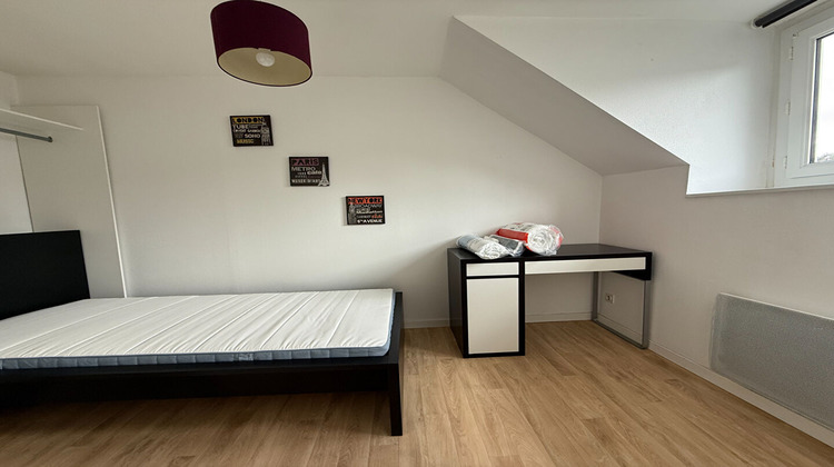 Ma-Cabane - Location Appartement LE RELECQ-KERHUON, 20 m²