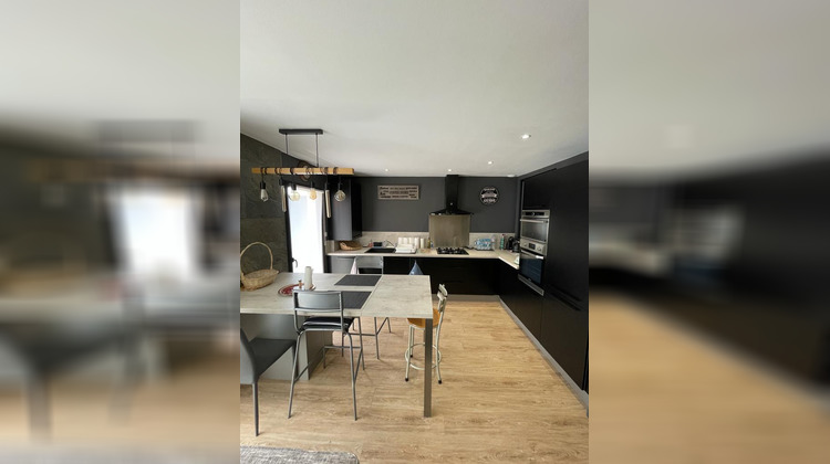 Ma-Cabane - Location Appartement LE RELECQ-KERHUON, 70 m²