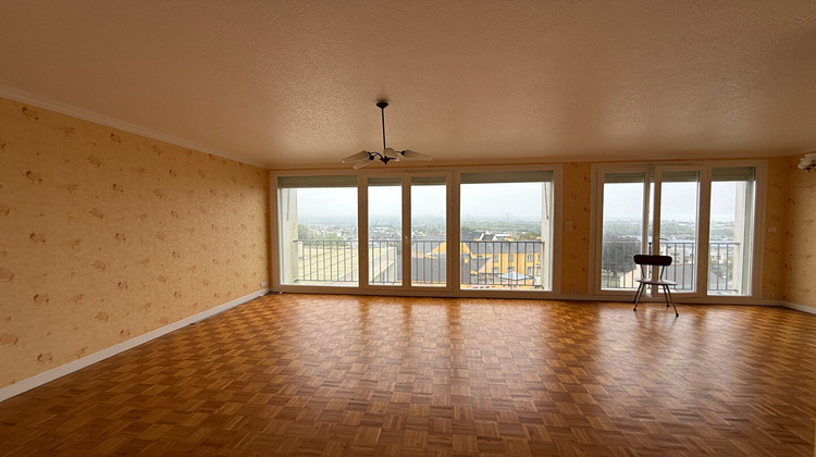 Ma-Cabane - Location Appartement LE RELECQ-KERHUON, 74 m²