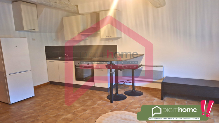 Ma-Cabane - Location Appartement Le Revest-les-Eaux, 30 m²