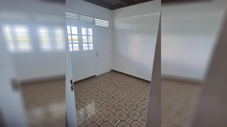 Ma-Cabane - Location Appartement Le Robert, 165 m²