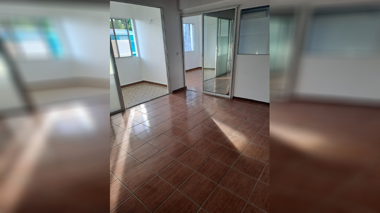 Ma-Cabane - Location Appartement Le Robert, 165 m²