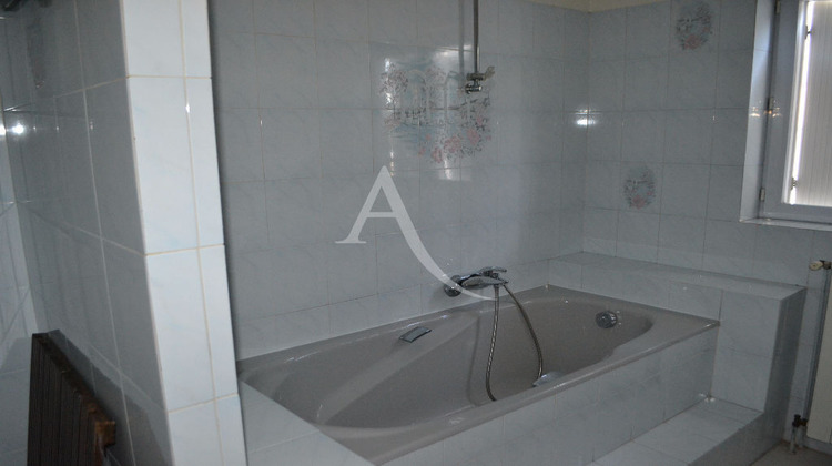 Ma-Cabane - Location Appartement LE SEQUESTRE, 146 m²