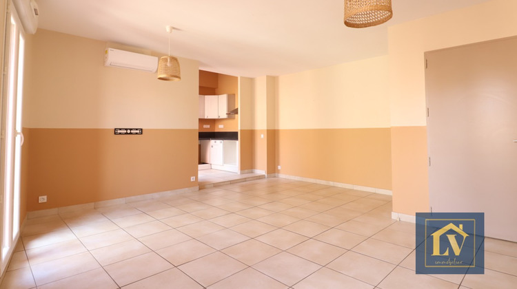 Ma-Cabane - Location Appartement LE SOLER, 72 m²