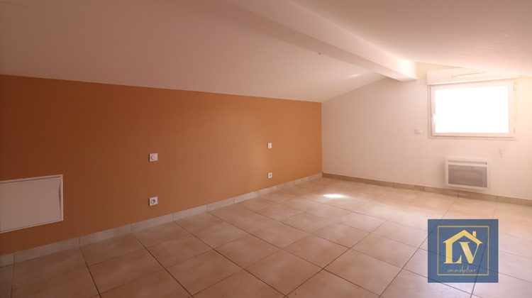 Ma-Cabane - Location Appartement LE SOLER, 72 m²