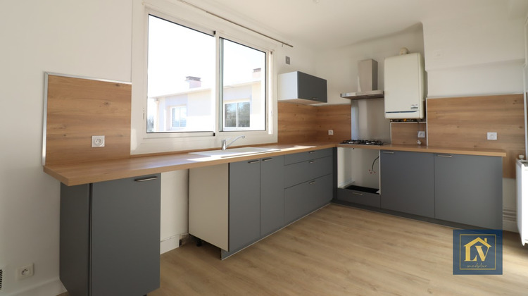 Ma-Cabane - Location Appartement LE SOLER, 73 m²