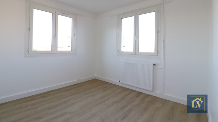 Ma-Cabane - Location Appartement LE SOLER, 73 m²