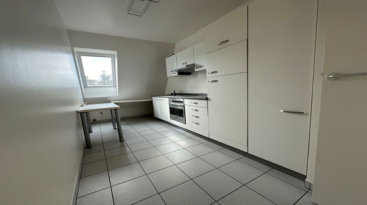 Ma-Cabane - Location Appartement LE VESINET, 88 m²