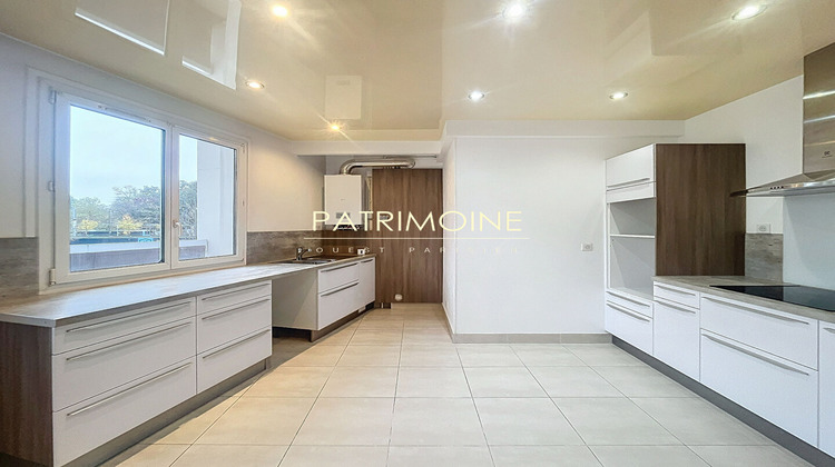 Ma-Cabane - Location Appartement LE VESINET, 74 m²