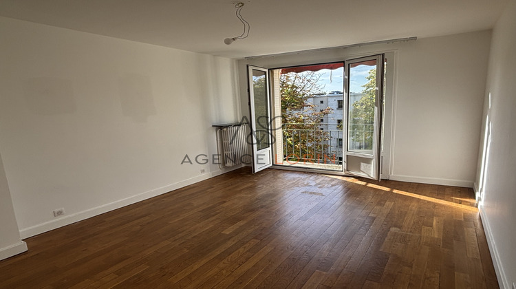 Ma-Cabane - Location Appartement Le Vésinet, 54 m²