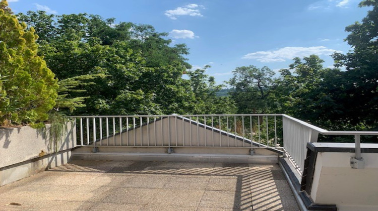 Ma-Cabane - Location Appartement LE VESINET, 88 m²