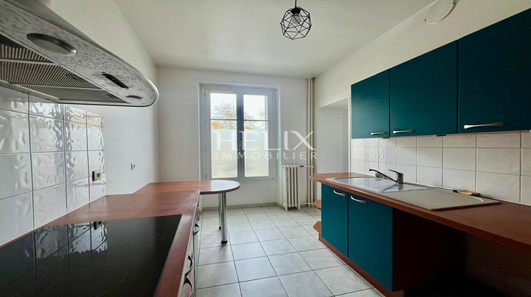 Ma-Cabane - Location Appartement LE VESINET, 70 m²