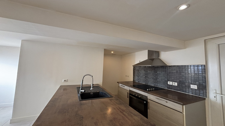 Ma-Cabane - Location Appartement Le Vieil-Évreux, 35 m²