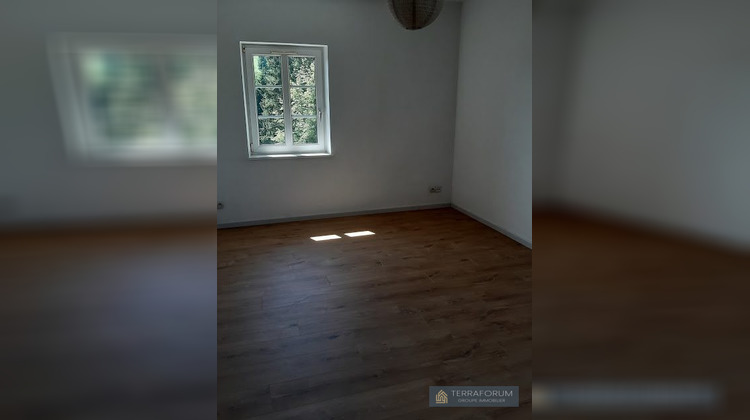Ma-Cabane - Location Appartement Lembach, 61 m²