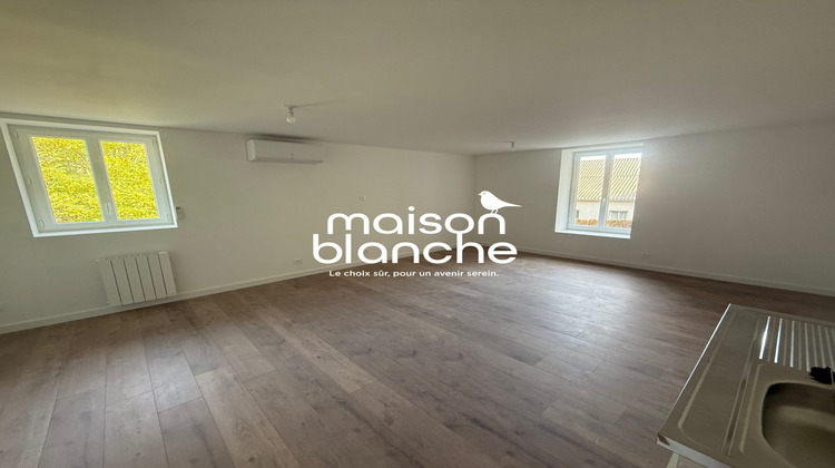 Ma-Cabane - Location Appartement Lencloître, 30 m²