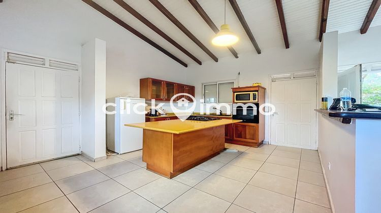 Ma-Cabane - Location Appartement Les Abymes, 115 m²