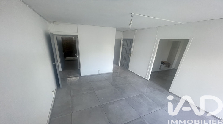Ma-Cabane - Location Appartement Les Abymes, 65 m²