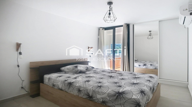 Ma-Cabane - Location Appartement Les Abymes, 53 m²