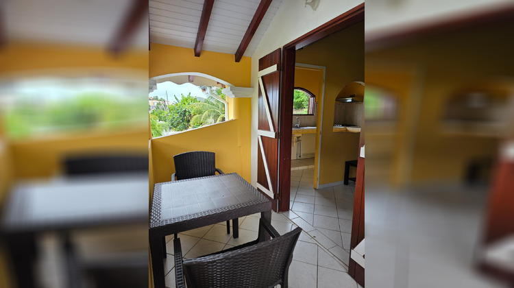 Ma-Cabane - Location Appartement Les Abymes, 35 m²