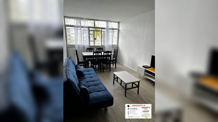 Ma-Cabane - Location Appartement LES ABYMES, 70 m²