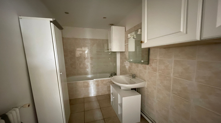 Ma-Cabane - Location Appartement LES ANDELYS, 73 m²