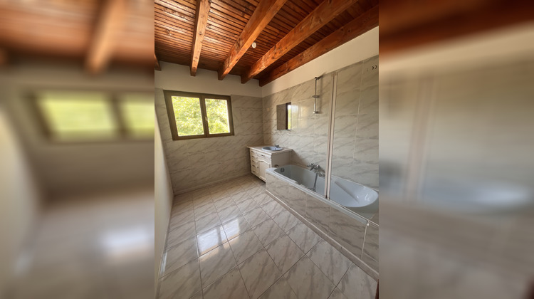 Ma-Cabane - Location Appartement Les Brunels, 119 m²
