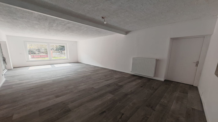 Ma-Cabane - Location Appartement LES CABANNES, 116 m²