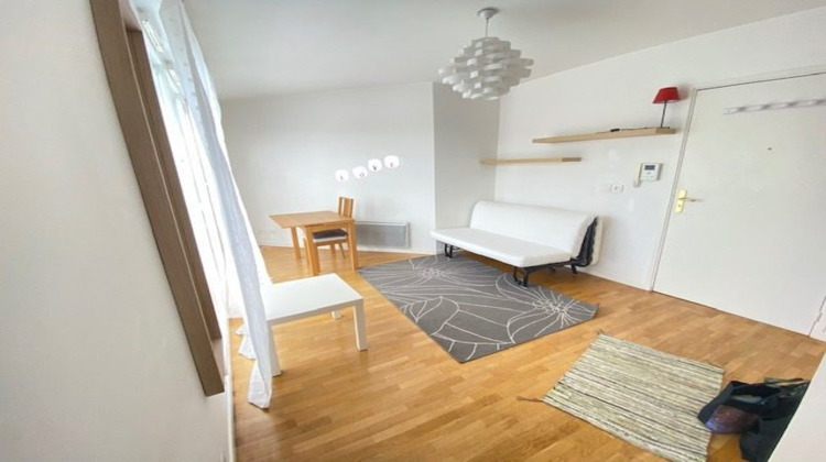 Ma-Cabane - Location Appartement Les Clayes-sous-Bois, 23 m²