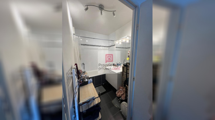 Ma-Cabane - Location Appartement LES ESSARTS LE ROI, 28 m²