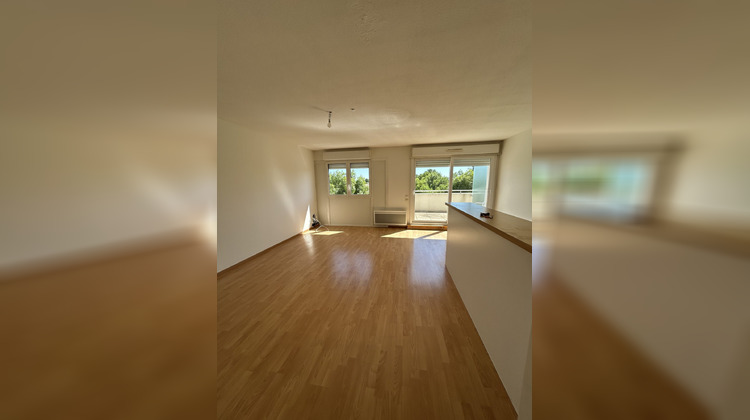 Ma-Cabane - Location Appartement Les Gonds, 70 m²